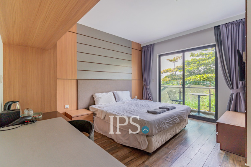 14 Room Hotel Building For Rent - Srah Chork, Daun Penh