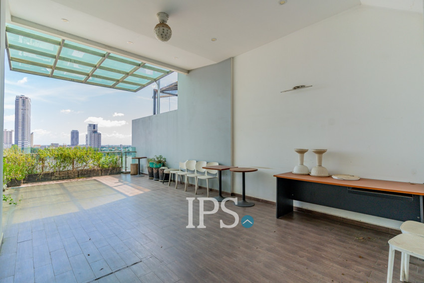 14 Room Hotel Building For Rent - Srah Chork, Daun Penh