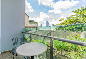 14 Room Hotel Building For Rent - Srah Chork, Daun Penh thumbnail