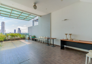 14 Room Hotel Building For Rent - Srah Chork, Daun Penh thumbnail