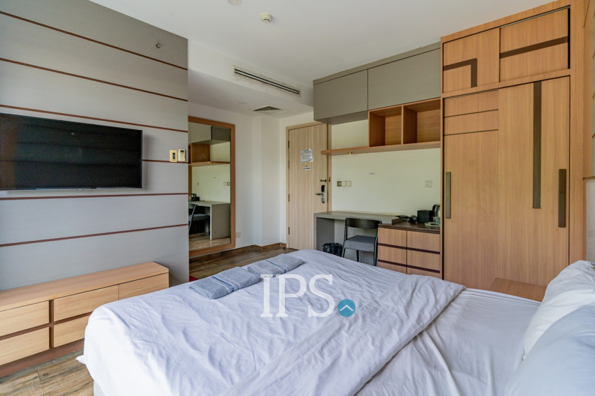 14 Room Hotel Building For Sale - Srah Chork, Daun Penh