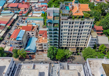 14 Room Hotel Building For Sale - Srah Chork, Daun Penh thumbnail