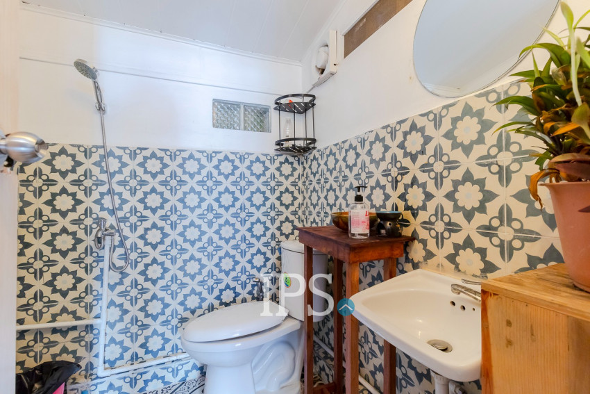 Restaurant Business For Sale - Svay Dangkum, Siem Reap