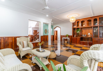 4 Bedroom Villa For Sale - Chroy Changvar, Phnom Penh thumbnail