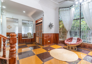 4 Bedroom Villa For Sale - Chroy Changvar, Phnom Penh thumbnail