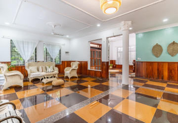4 Bedroom Villa For Sale - Chroy Changvar, Phnom Penh thumbnail