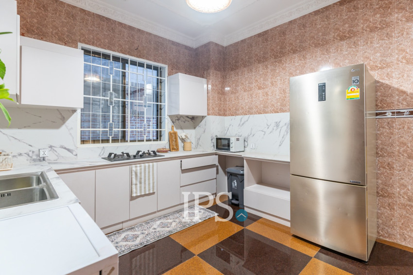 4 Bedroom Villa For Sale - Chroy Changvar, Phnom Penh