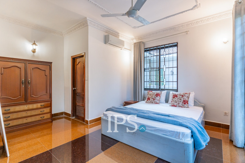 4 Bedroom Villa For Sale - Chroy Changvar, Phnom Penh