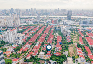 4 Bedroom Villa For Sale - Chroy Changvar, Phnom Penh thumbnail