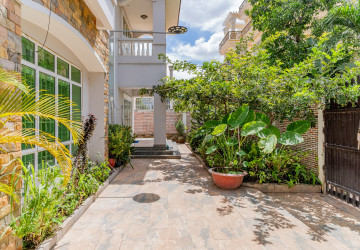 4 Bedroom Villa For Sale - Chroy Changvar, Phnom Penh thumbnail