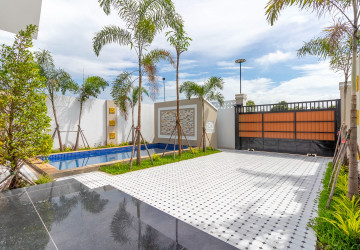 2 Bedroom Villa For Sale - Sra Ngae, Siem Reap thumbnail