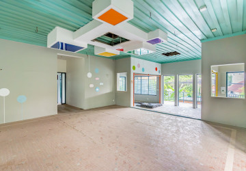 1,400 Sqm Commercial Villa For Rent - Boeung Kak 1, Phnom Penh thumbnail