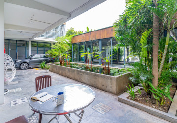 1,400 Sqm Commercial Villa For Rent - Boeung Kak 1, Phnom Penh thumbnail