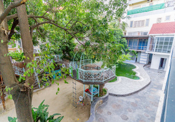 1,400 Sqm Commercial Villa For Rent - Boeung Kak 1, Phnom Penh thumbnail