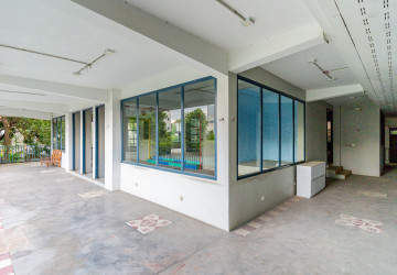 1,400 Sqm Commercial Villa For Rent - Boeung Kak 1, Phnom Penh thumbnail