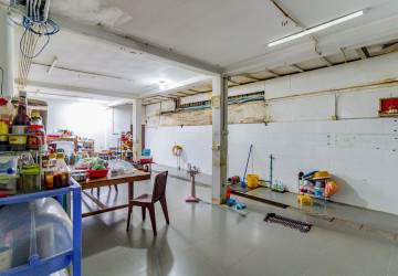 1,400 Sqm Commercial Villa For Rent - Boeung Kak 1, Phnom Penh thumbnail