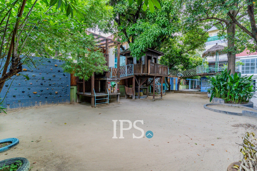 1,400 Sqm Commercial Villa For Rent - Boeung Kak 1, Phnom Penh