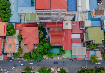 1,400 Sqm Commercial Villa For Rent - Boeung Kak 1, Phnom Penh thumbnail