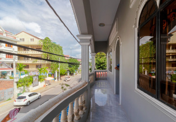 2 Bedroom Apartment For Rent - Sala Kamreuk, Siem Reap thumbnail