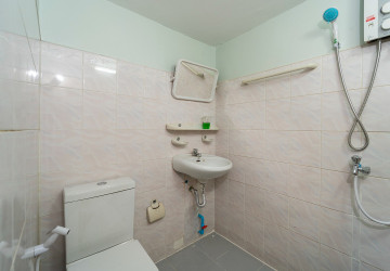 2 Bedroom Apartment For Rent - Sala Kamreuk, Siem Reap thumbnail