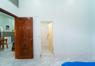 2 Bedroom Apartment For Rent - Sala Kamreuk, Siem Reap thumbnail