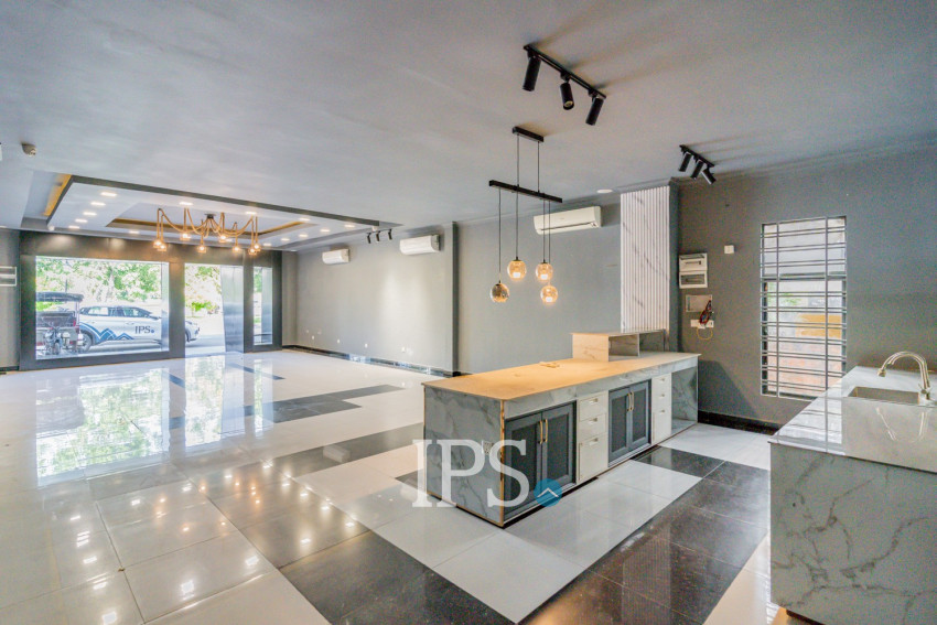 150 Sqm Retail Space For Rent - Chakto Mukh, Phnom Penh