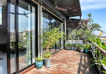 Renovated Duplex 4 Bedroom Apartment For Rent - Phsar Kandal 1, Phnom Penh thumbnail