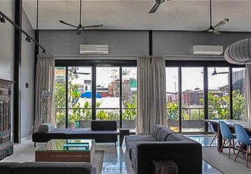 Renovated Duplex 4 Bedroom Apartment For Rent - Phsar Kandal 1, Phnom Penh thumbnail
