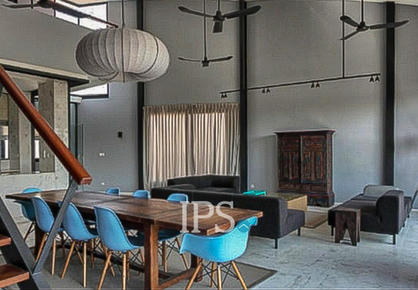 Renovated Duplex 4 Bedroom Apartment For Rent - Phsar Kandal 1, Phnom Penh