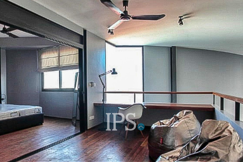 Renovated Duplex 4 Bedroom Apartment For Rent - Phsar Kandal 1, Phnom Penh