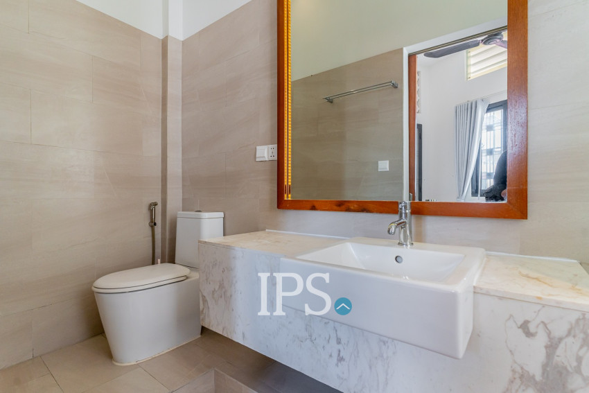 Renovated Duplex 4 Bedroom Apartment For Rent - Phsar Kandal 1, Phnom Penh