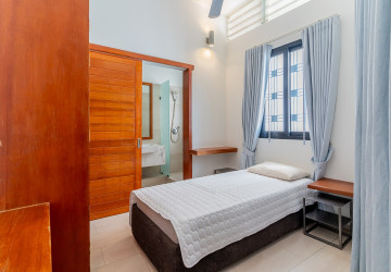 Renovated Duplex 4 Bedroom Apartment For Rent - Phsar Kandal 1, Phnom Penh thumbnail