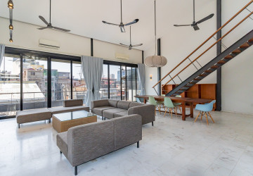 Renovated Duplex 4 Bedroom Apartment For Rent - Phsar Kandal 1, Phnom Penh thumbnail