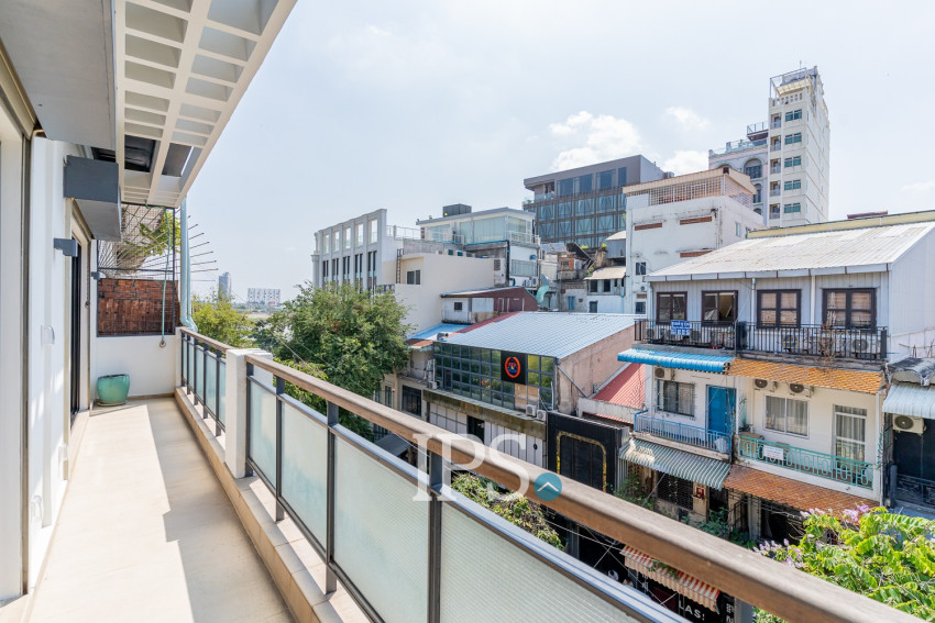 Renovated Duplex 4 Bedroom Apartment For Rent - Phsar Kandal 1, Phnom Penh