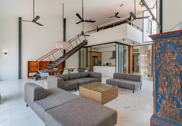 Renovated Duplex 4 Bedroom Apartment For Rent - Phsar Kandal 1, Phnom Penh thumbnail