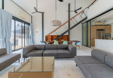 Renovated Duplex 4 Bedroom Apartment For Rent - Phsar Kandal 1, Phnom Penh thumbnail