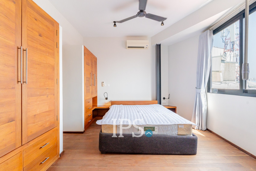 Renovated Duplex 4 Bedroom Apartment For Rent - Phsar Kandal 1, Phnom Penh