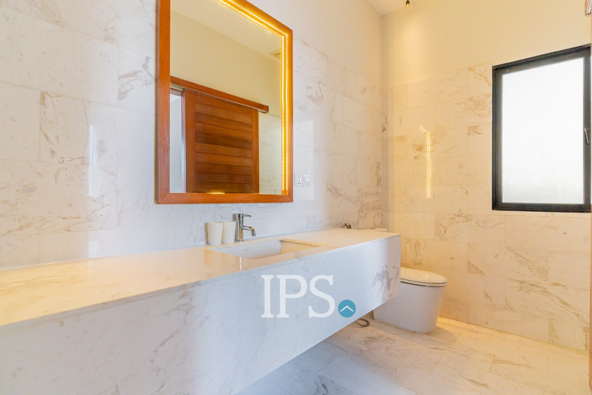 Renovated Duplex 4 Bedroom Apartment For Rent - Phsar Kandal 1, Phnom Penh