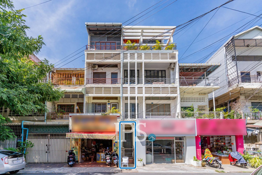Renovated 3 Bedroom Apartment For Sale - Beoung Raing, Phnom Penh