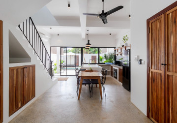 3 Bedroom Villa For Rent - Svay Dangkum, Siem Reap thumbnail