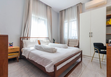 4 Bedroom House For Sale - Borey Tourism, Kandaek, Prasat Bakong, Siem Reap thumbnail