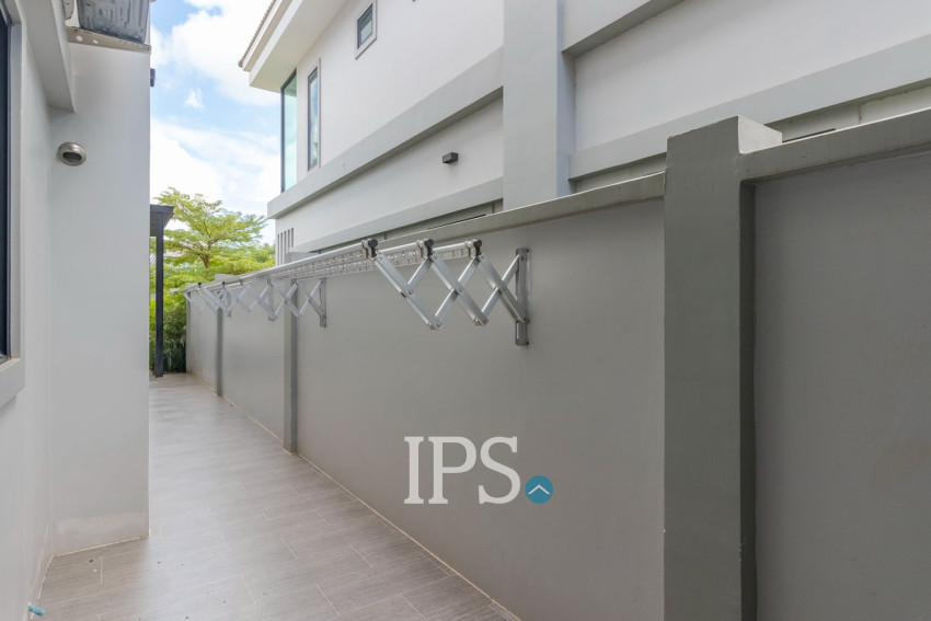 4 Bedroom House For Sale - Borey Tourism, Kandaek, Prasat Bakong, Siem Reap