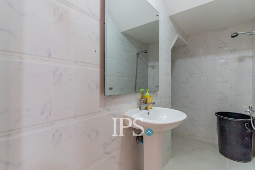 4 Bedroom Link House For Rent - Phleung Chheh Roteh, Phnom Penh