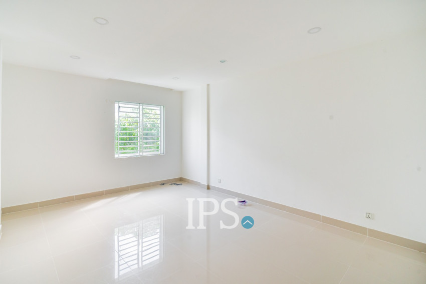 4 Bedroom Link House For Rent - Phleung Chheh Roteh, Phnom Penh