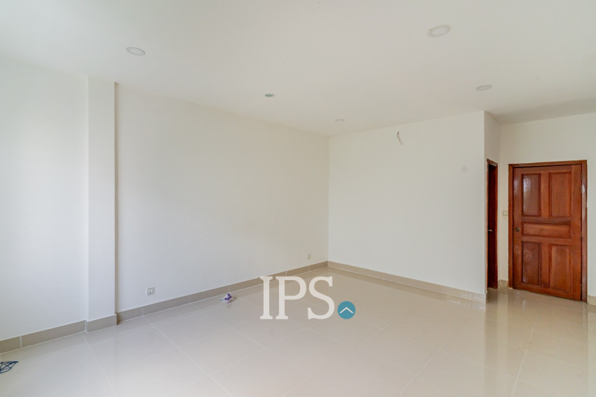 4 Bedroom Link House For Rent - Phleung Chheh Roteh, Phnom Penh