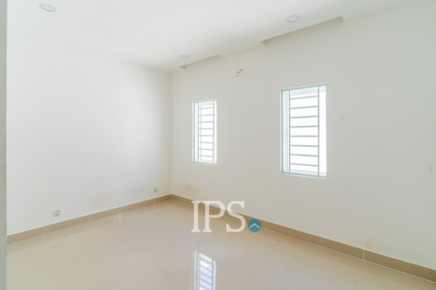 4 Bedroom Link House For Rent - Phleung Chheh Roteh, Phnom Penh