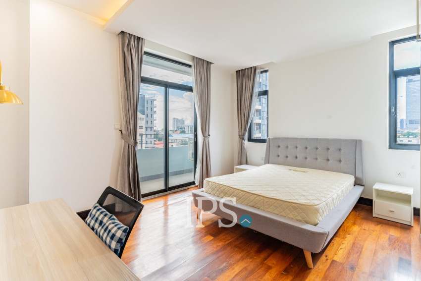 3 Bedroom Serviced Apartment For Rent - Wat Phnom, Phnom Penh