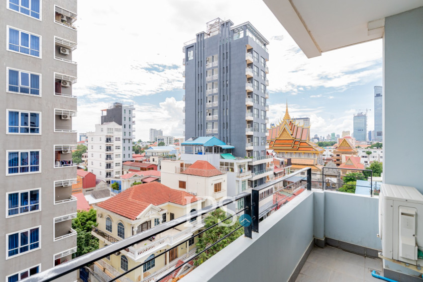 3 Bedroom Serviced Apartment For Rent - Wat Phnom, Phnom Penh