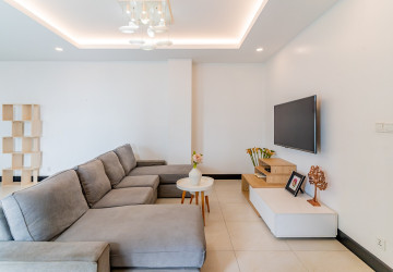 3 Bedroom Serviced Apartment For Rent - Wat Phnom, Phnom Penh thumbnail