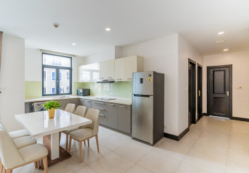 3 Bedroom Serviced Apartment For Rent - Wat Phnom, Phnom Penh thumbnail